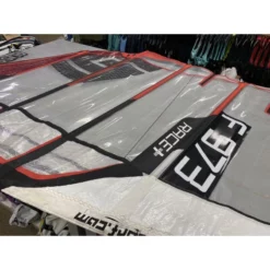 Patrick Race + 7.7 M² - 2021 -le surf boutique patrick race 77 m 2021 2