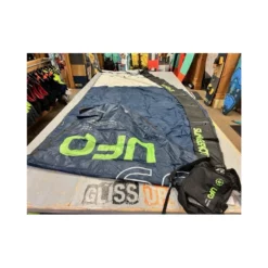 Slingshot UFO V1 9m² - Nue -le surf boutique slingshot ufo v1 9m nue 1